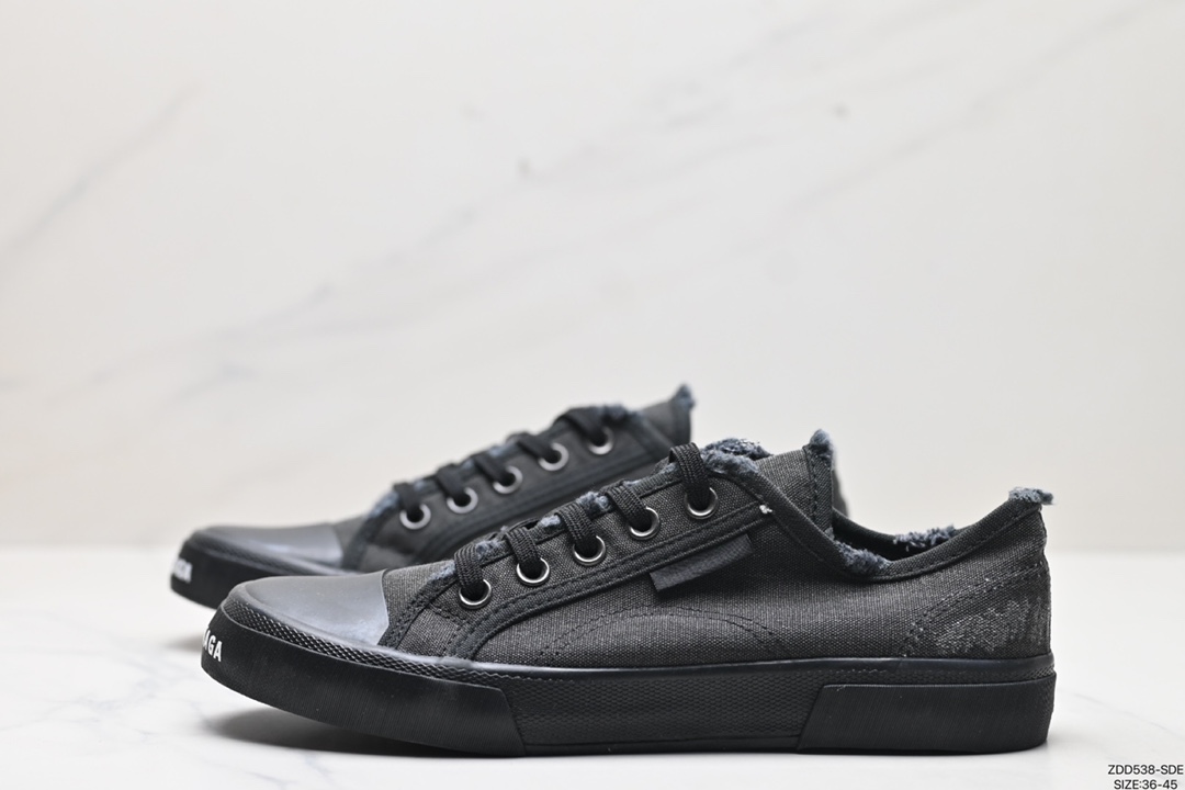 Balenciaga Low Shoes